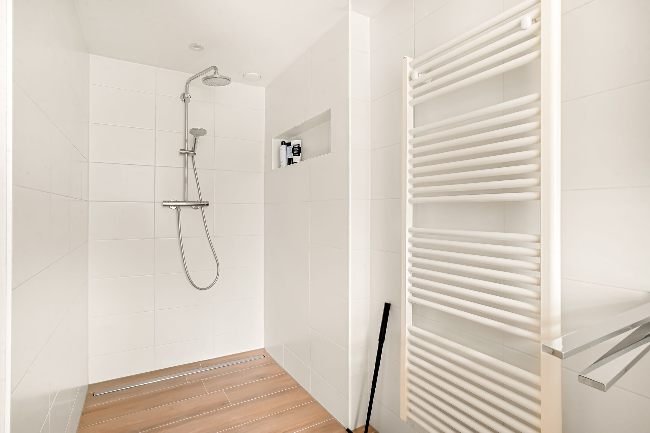 Move-in Ready Renovated End House with Deep Sunny Garden in Popular Haarlem Neighborhood — 30