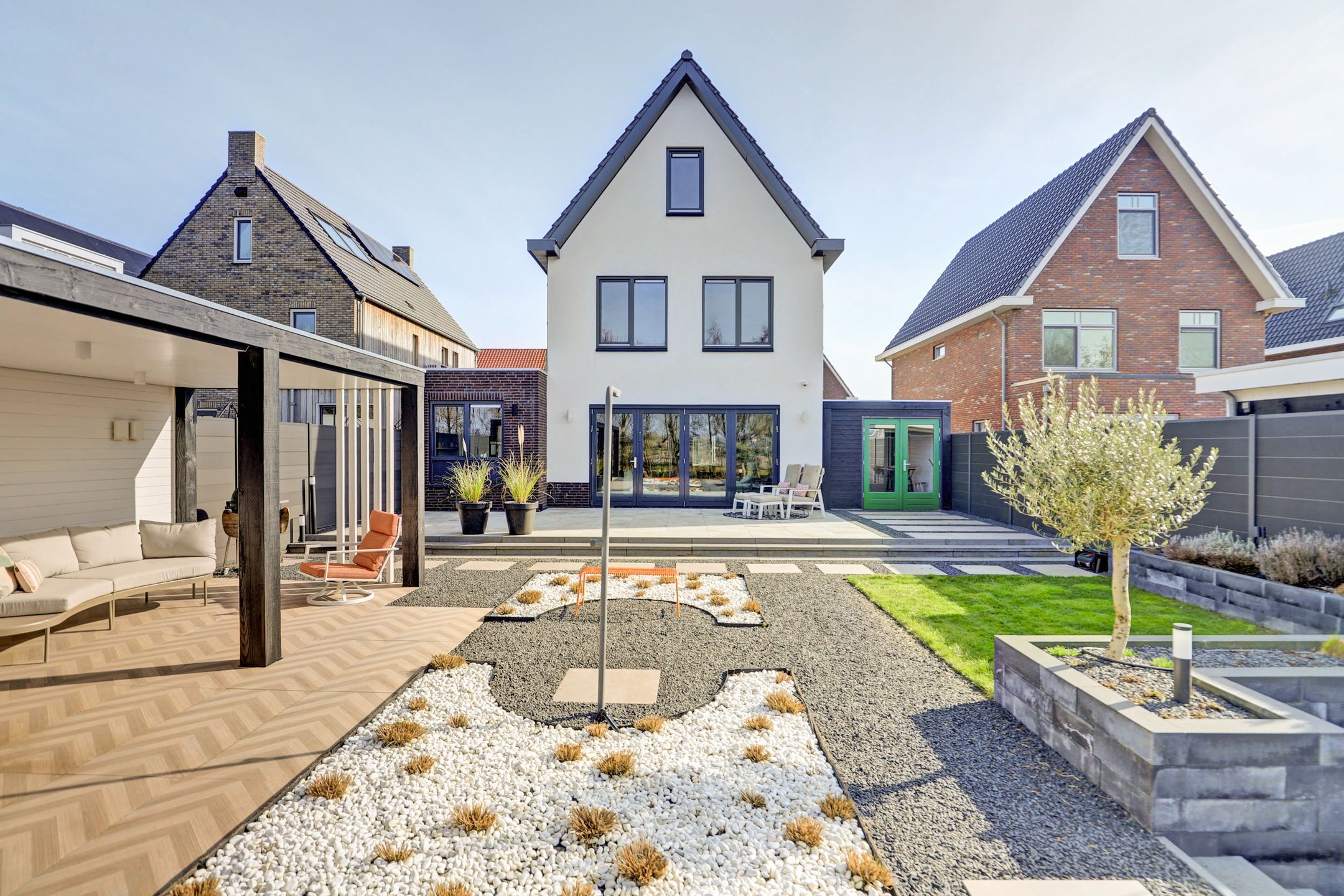 Photo 3 of Lievenlant 20