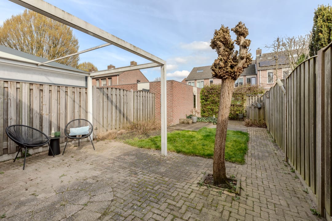 Photo 32 of Hagedoorn 10