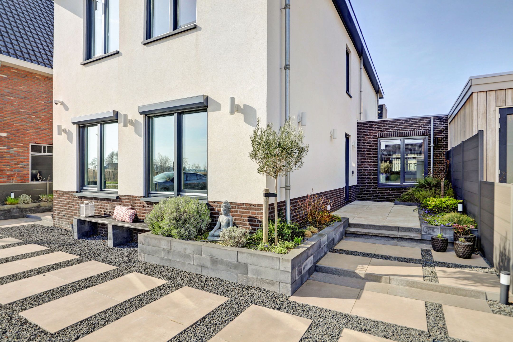 Photo 6 of Lievenlant 20