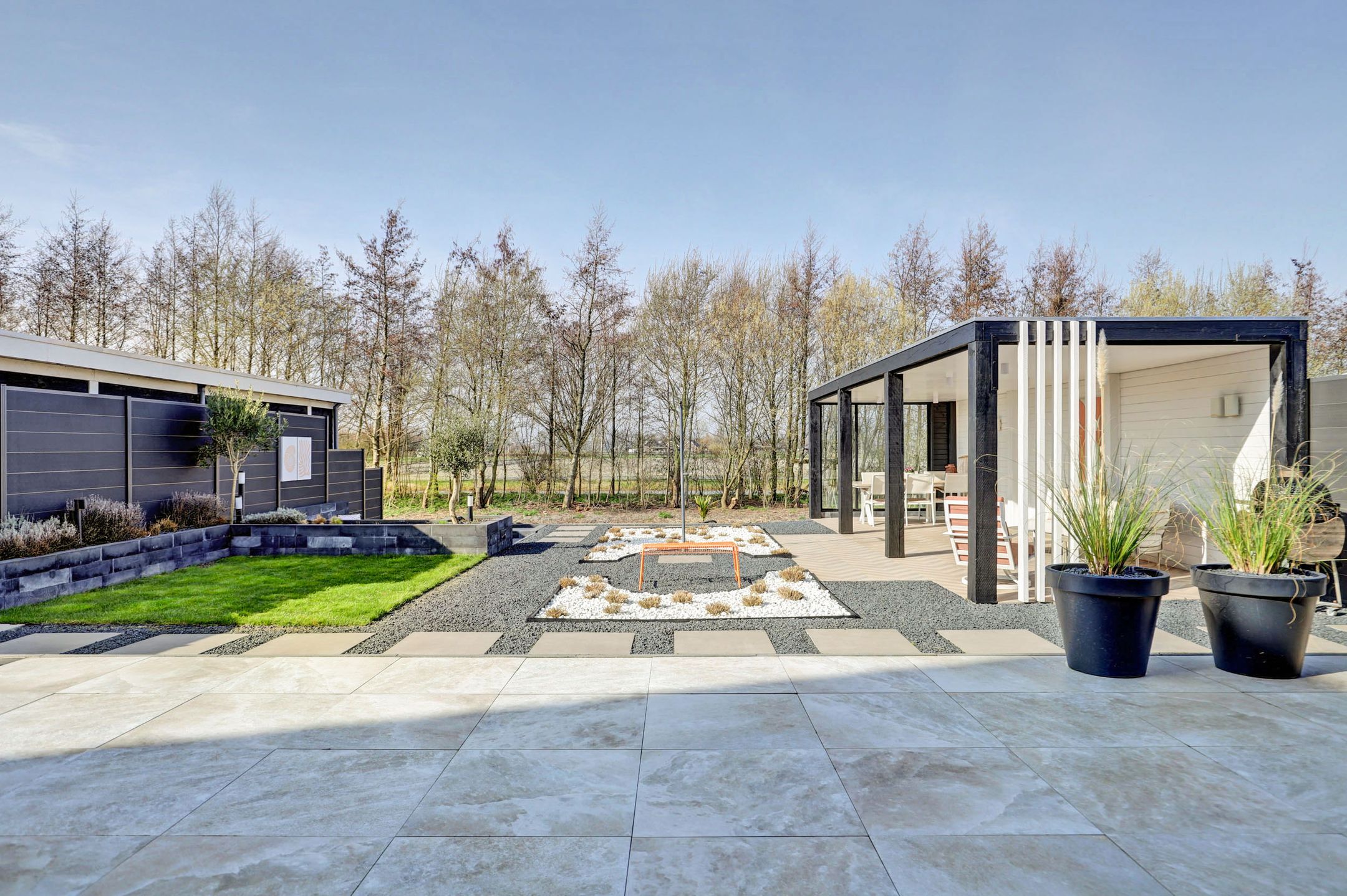 Photo 66 of Lievenlant 20