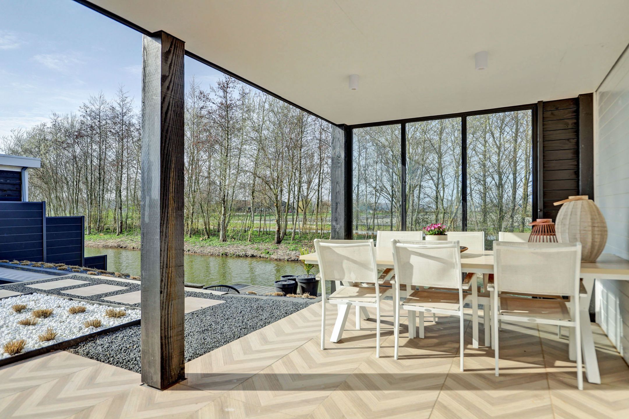 Photo 69 of Lievenlant 20