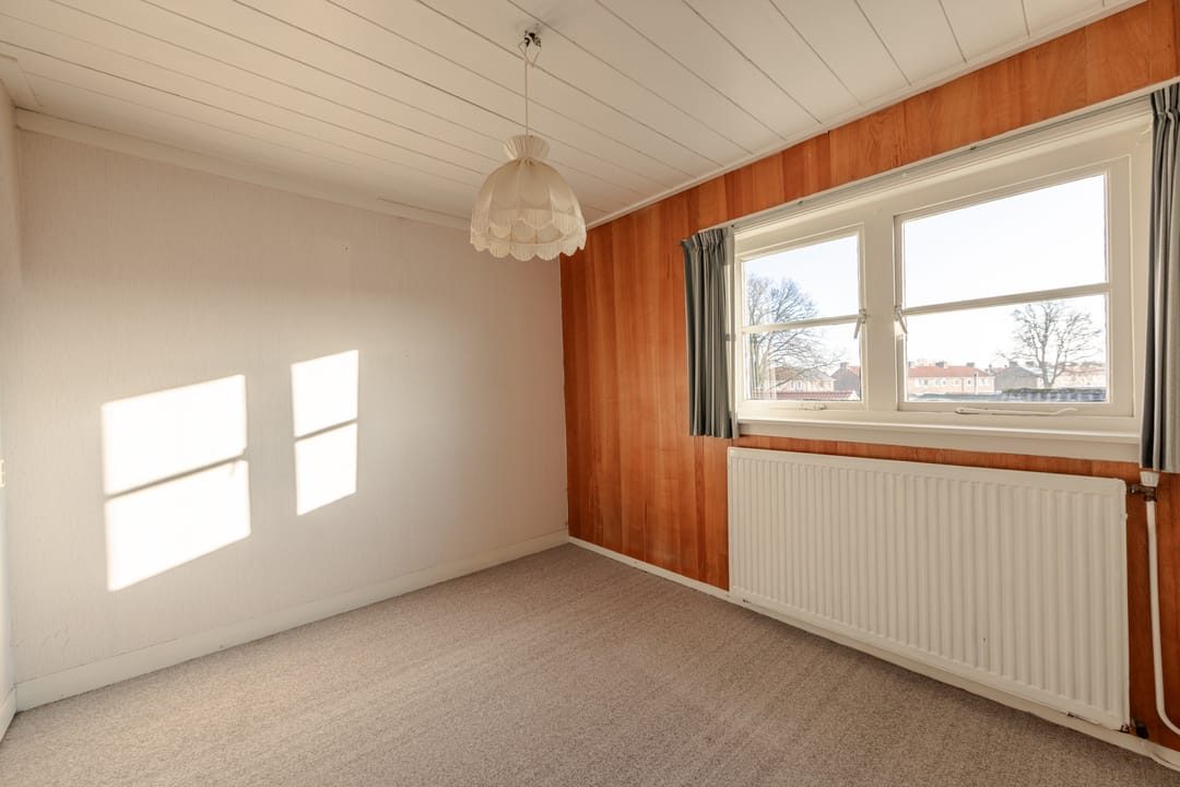 Spacious 1930s detached home with double garage and home practice potential — 35