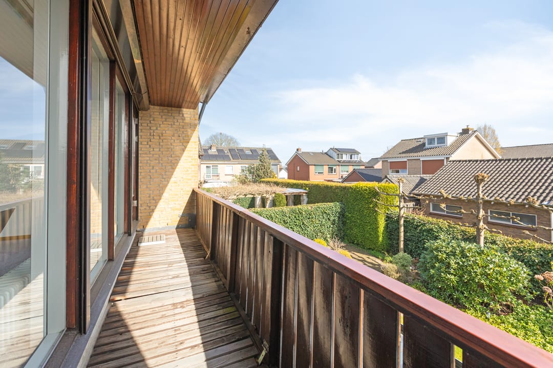 Photo 37 of Padevoortseallee 28-A