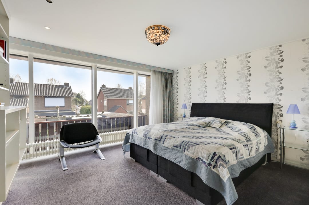 Photo 32 of Padevoortseallee 28-A