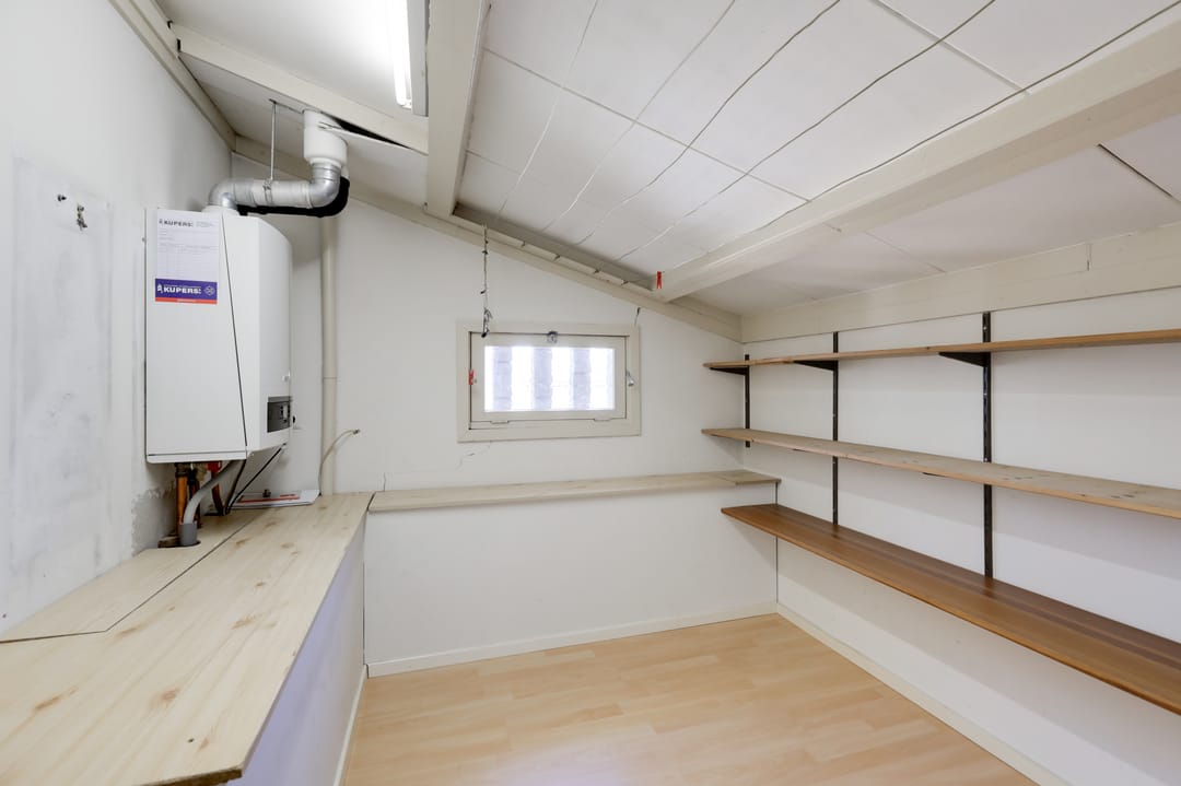 Photo 43 of Padevoortseallee 28-A