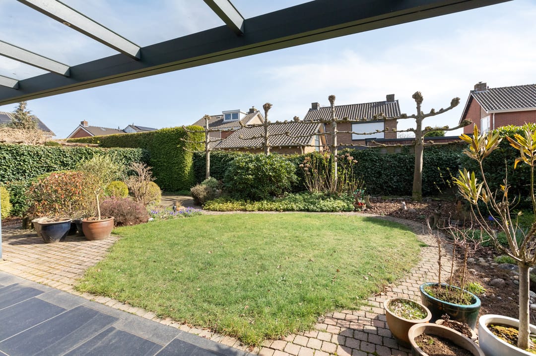 Photo 47 of Padevoortseallee 28-A