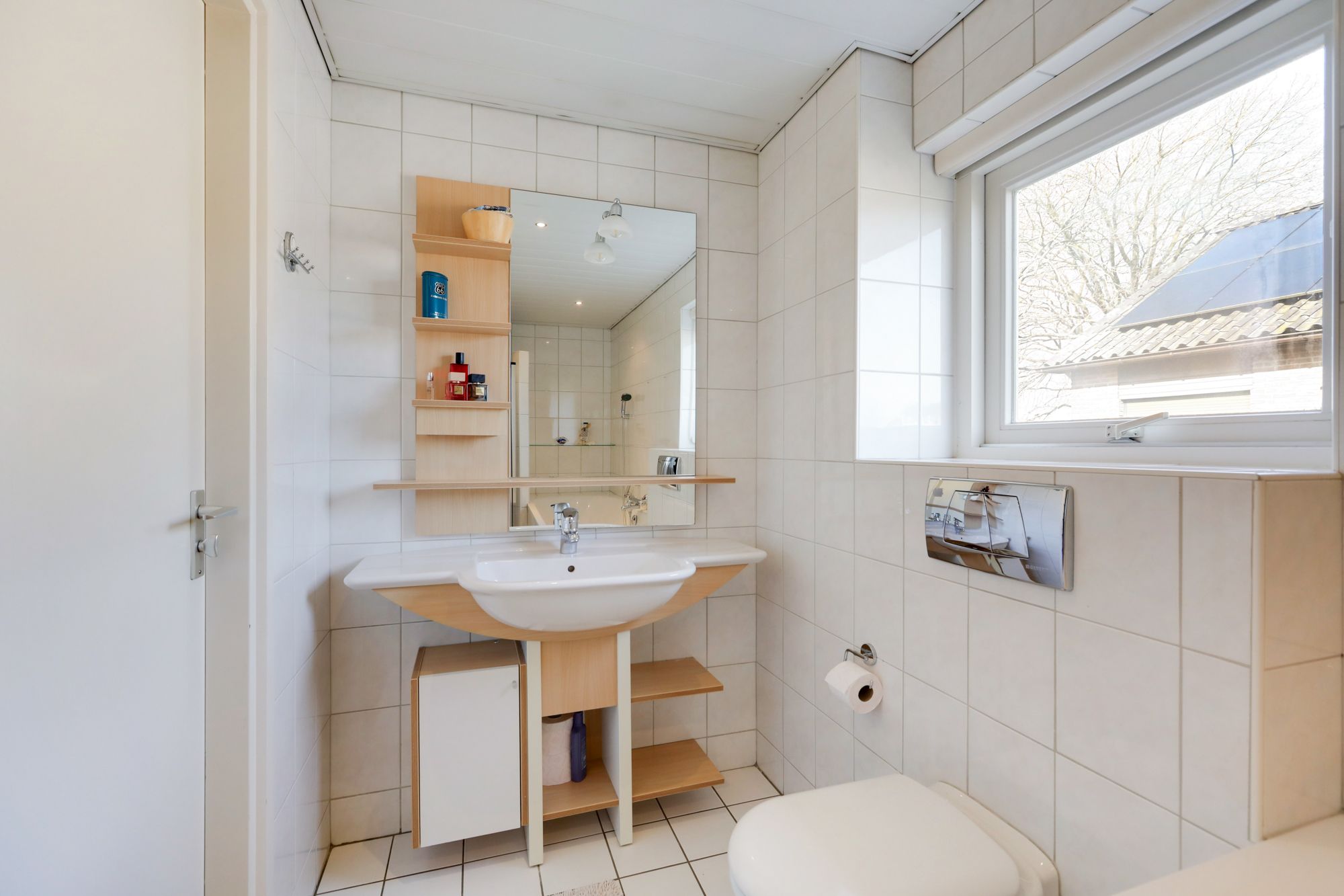 Photo 39 of Padevoortseallee 28-A