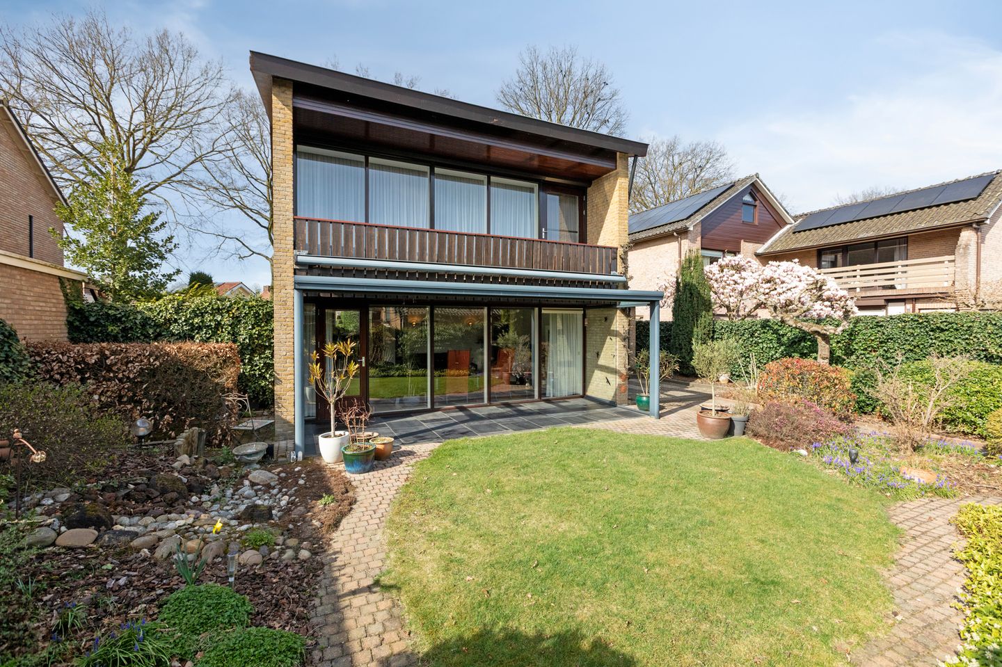 Photo 50 of Padevoortseallee 28-A