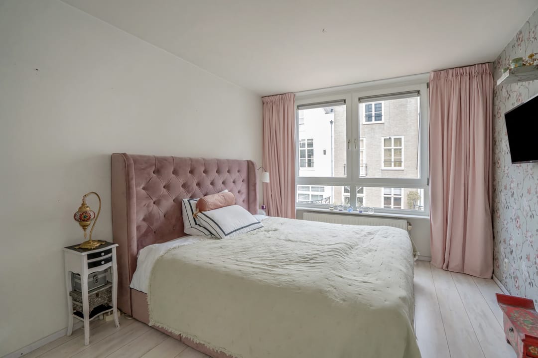 Modern 3-room apartment with balcony, roof terrace and parking in central The Hague — 20