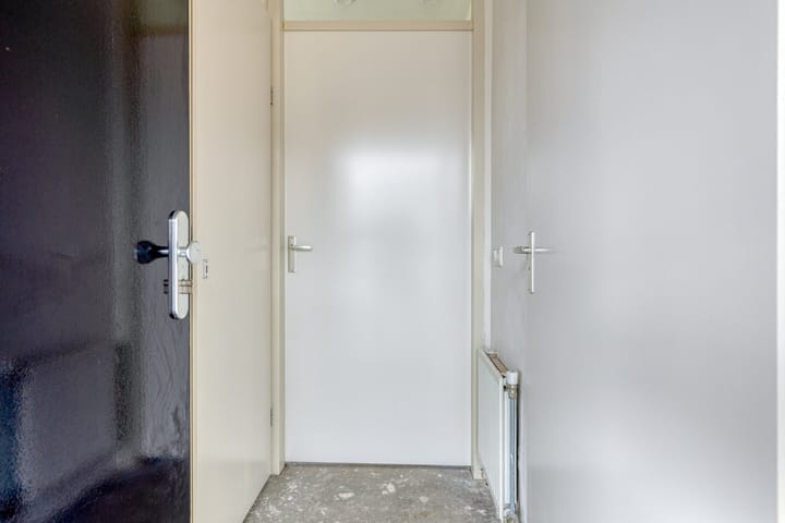 Photo 4 of Lensheuvel 2-A