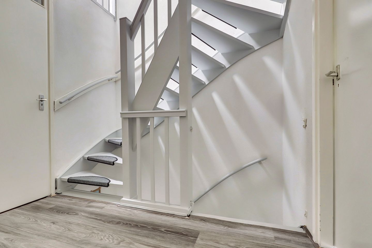 Photo 19 of Willem-Alexanderstraat 4