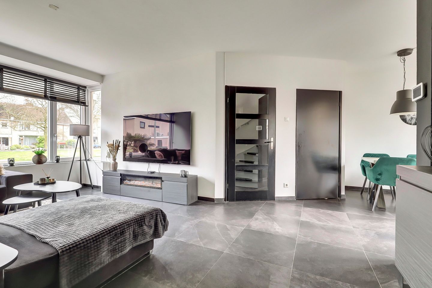 Photo 10 of Willem-Alexanderstraat 4