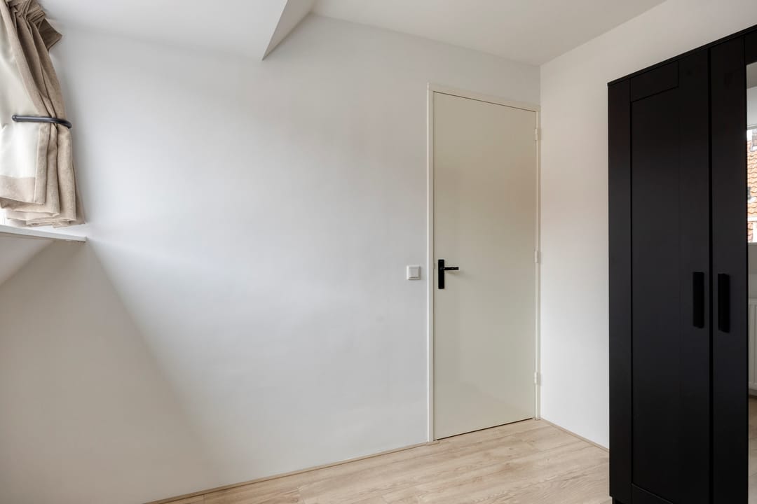 Foto 13 van Azaleastraat 29-A