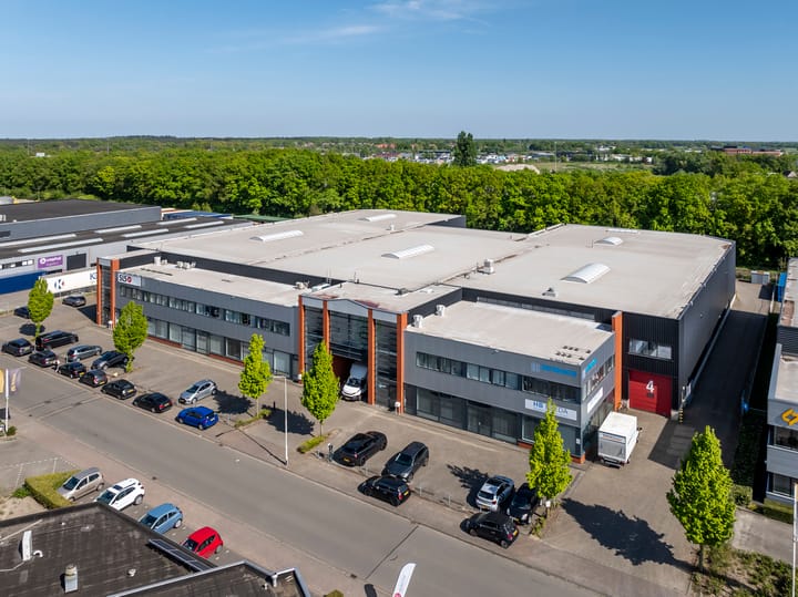 Takkebijsters 51, Breda