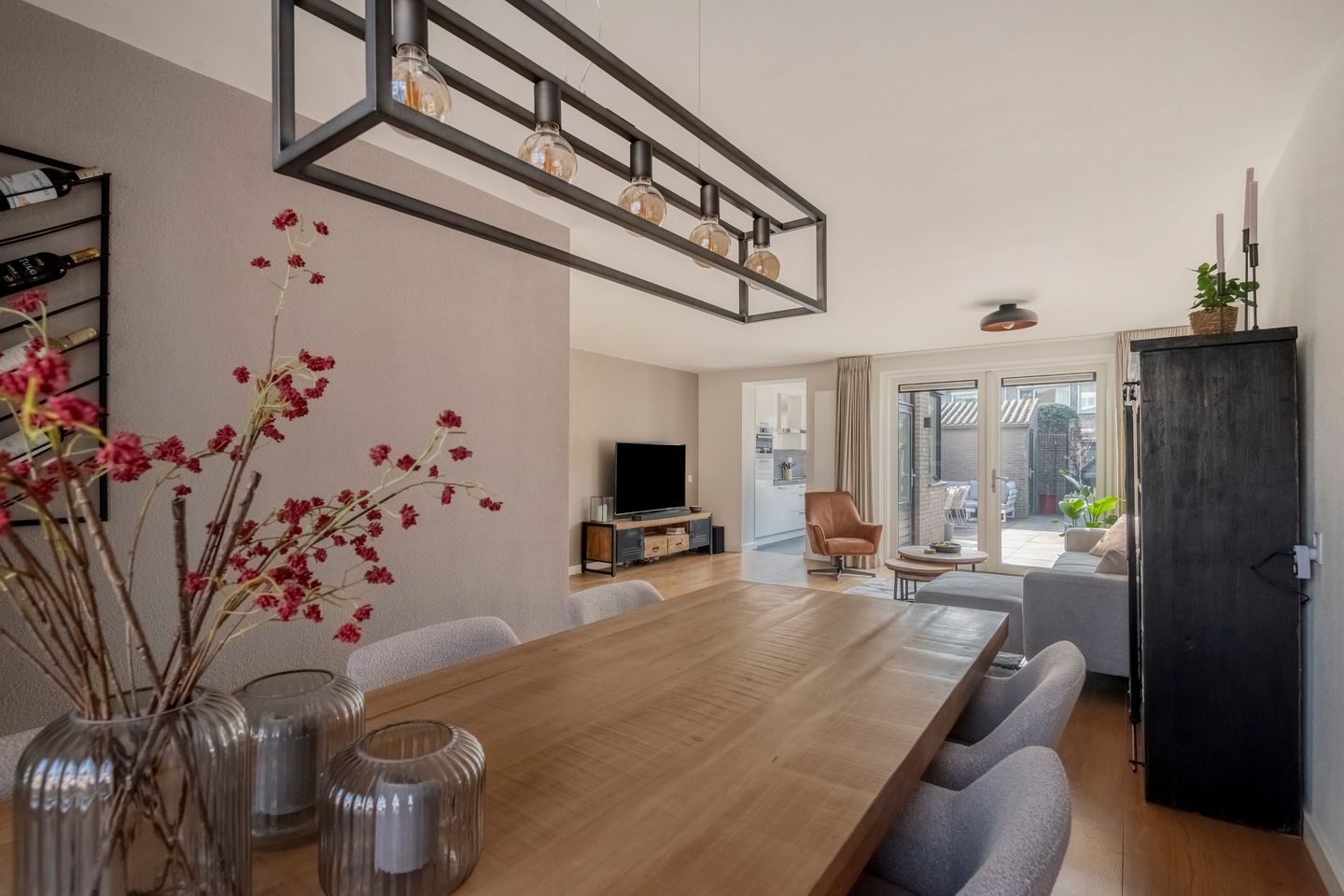 Spacious and Energy-Efficient Terraced Home with South-Facing Garden — 14