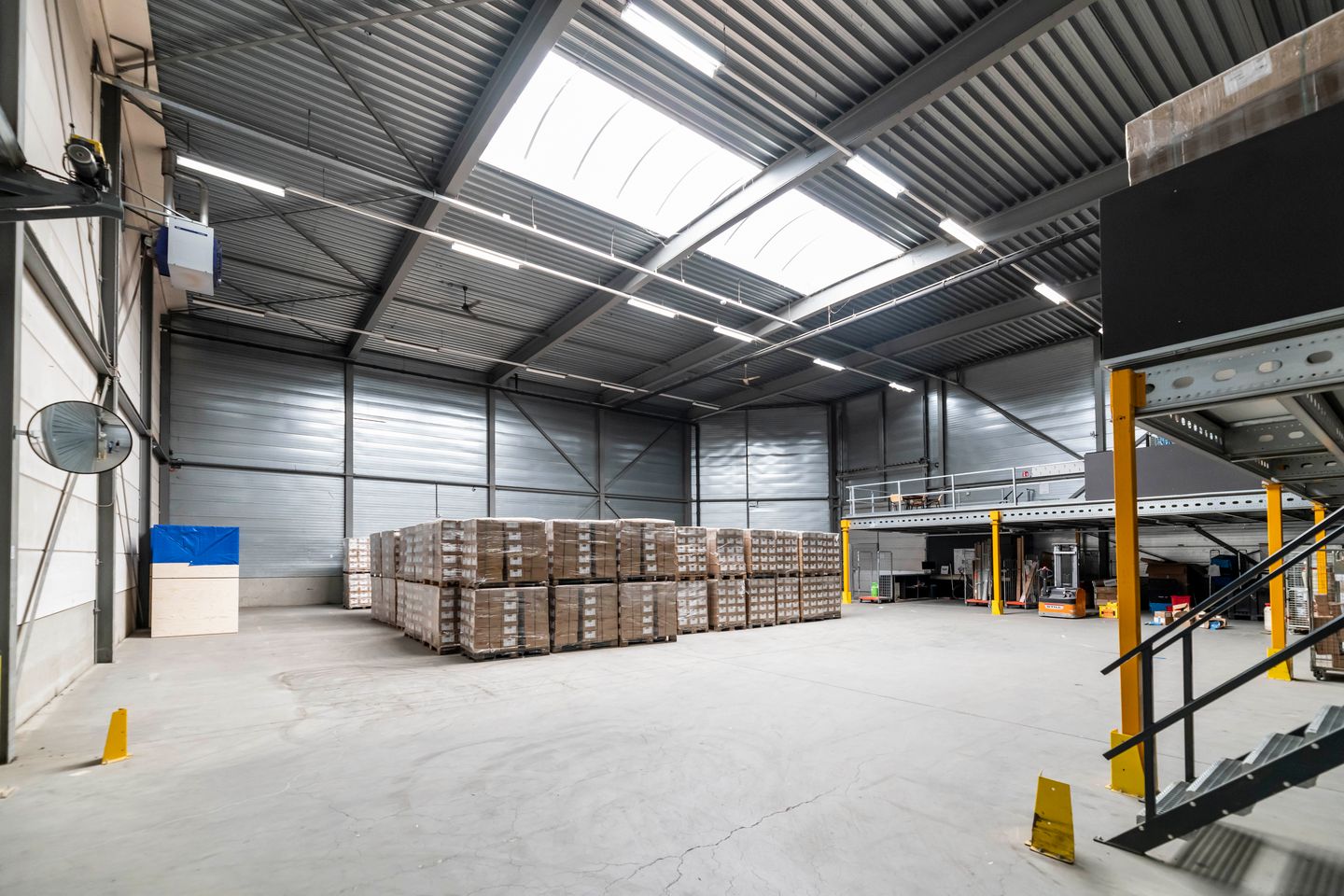 View photo 4 of Takkebijsters 51