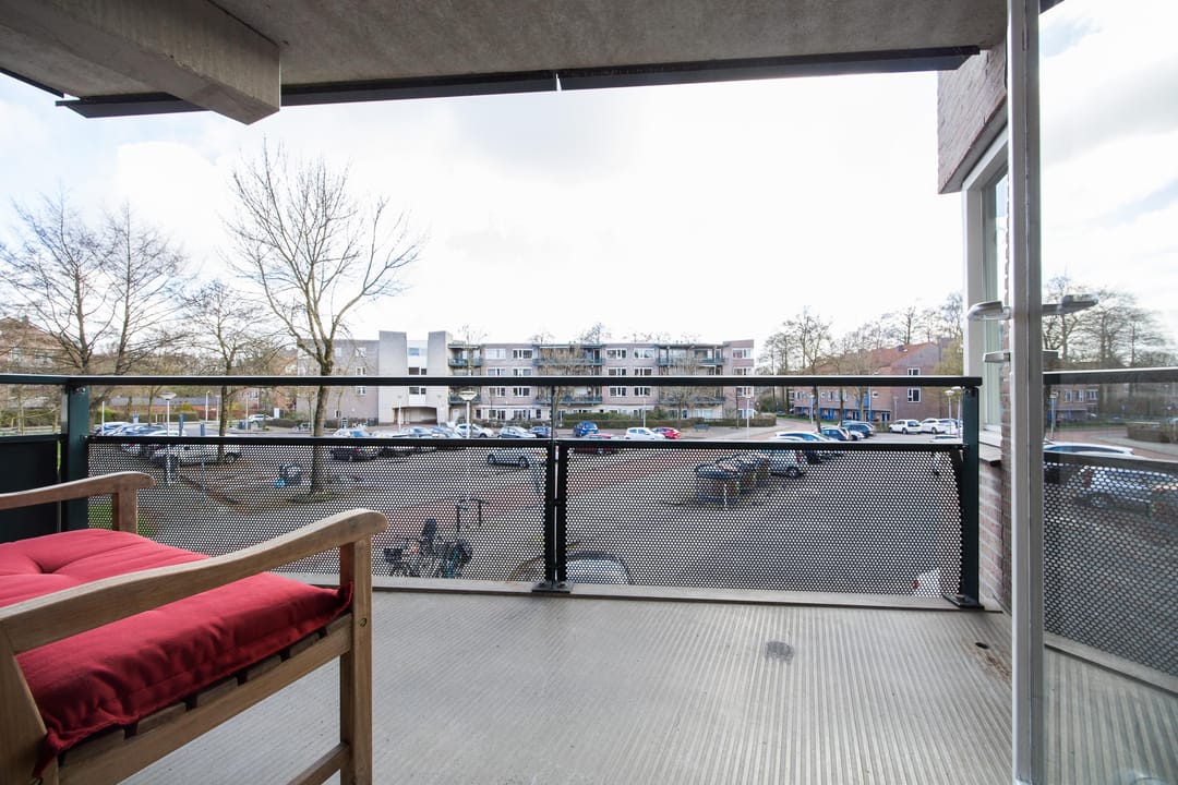 Comfortable corner apartment near the park in popular Randenbroek — 17