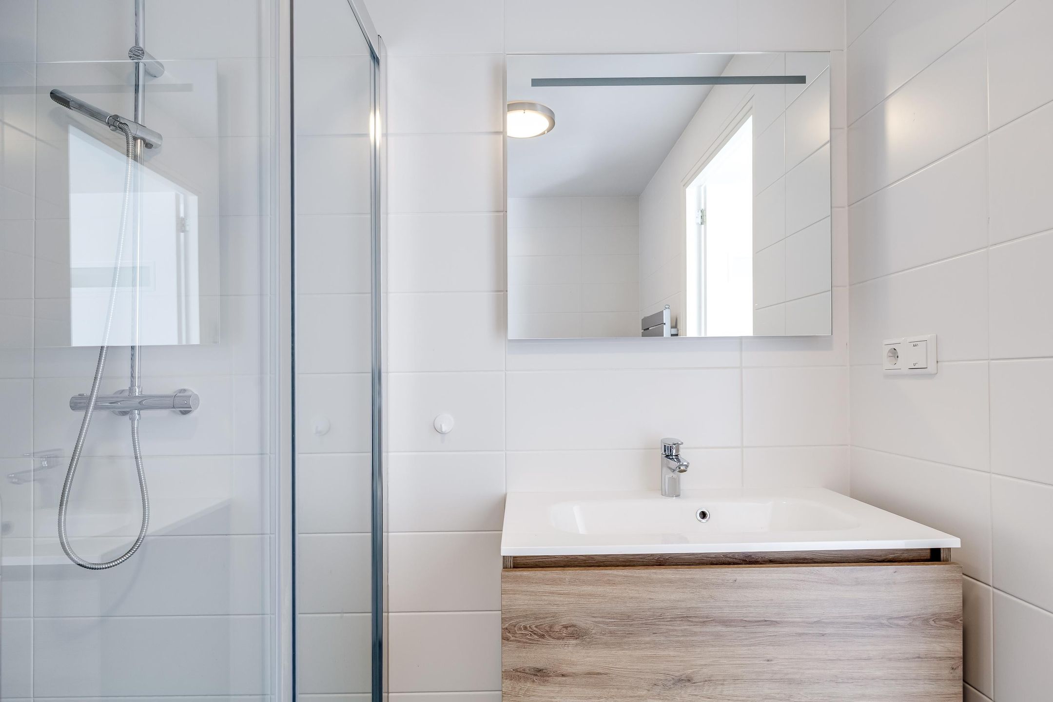 Comfortable corner apartment near the park in popular Randenbroek — 27