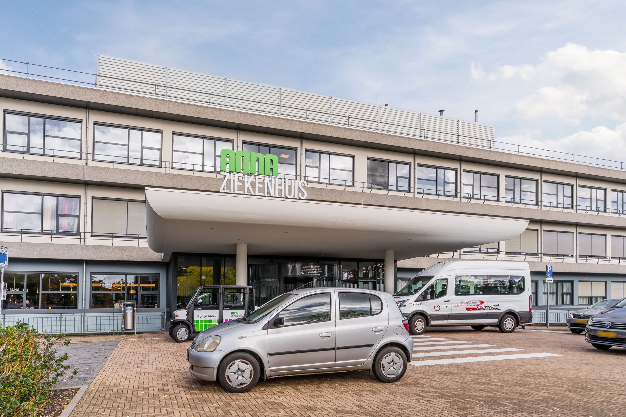 Photo 42 of Stationsstraat 19-D
