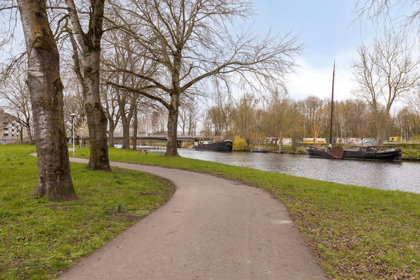 Photo 4 of Vechtplantsoen 24-2