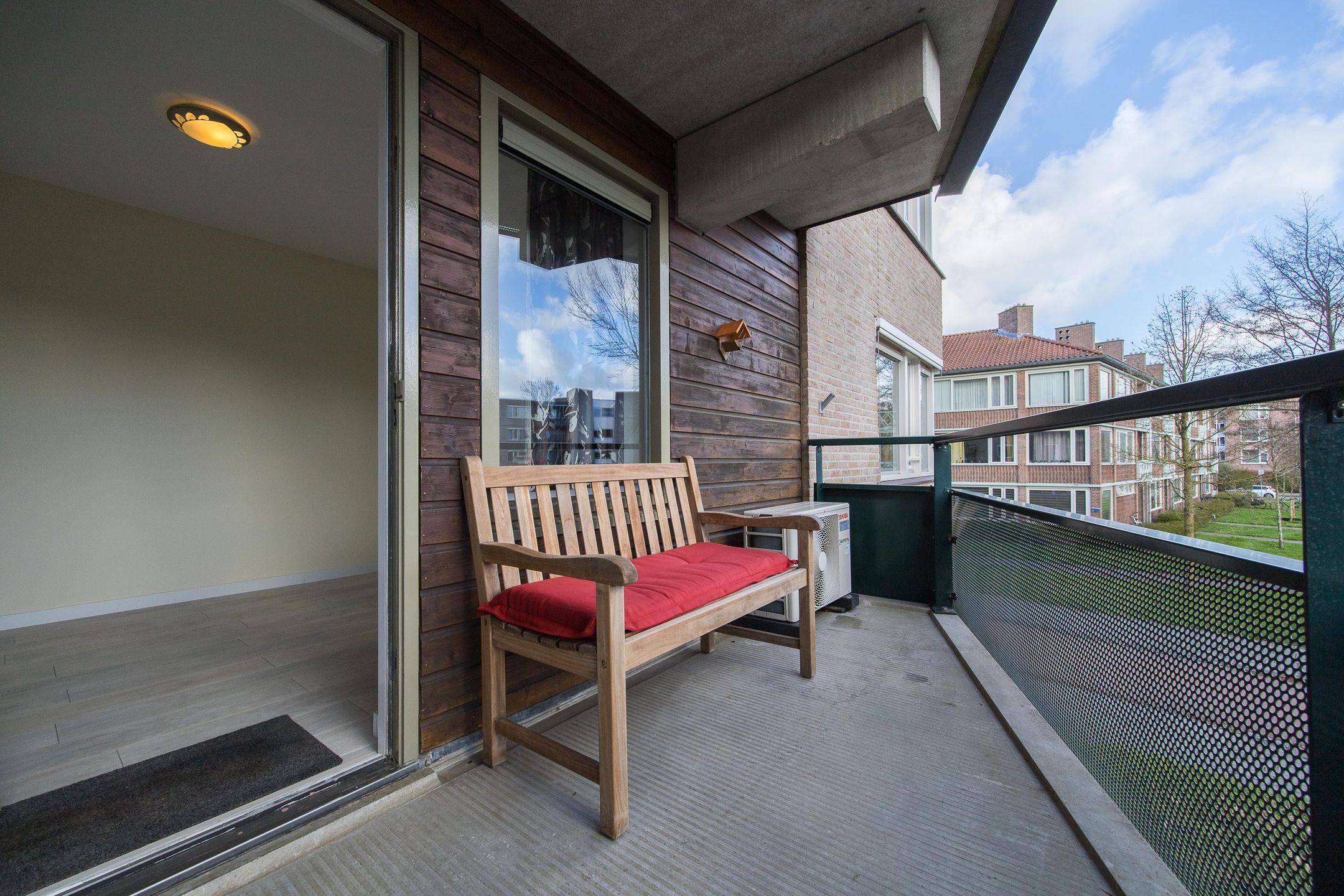 Comfortable corner apartment near the park in popular Randenbroek — 18