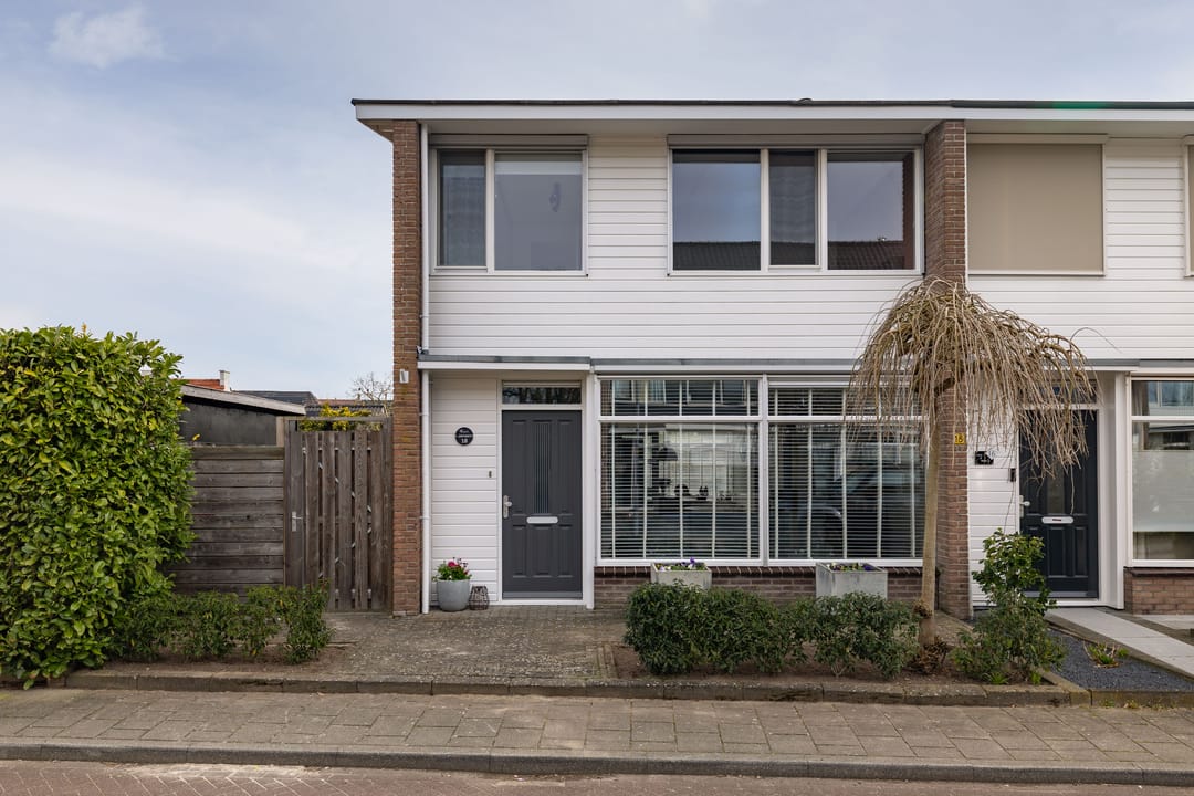 Photo 1 of Bremstraat 18
