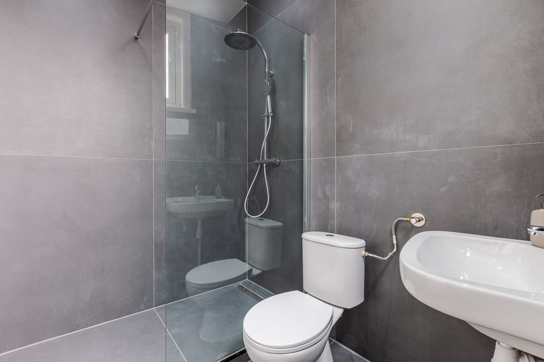 Renovated 1930s Apartment in the Heart of Haarlem — 15