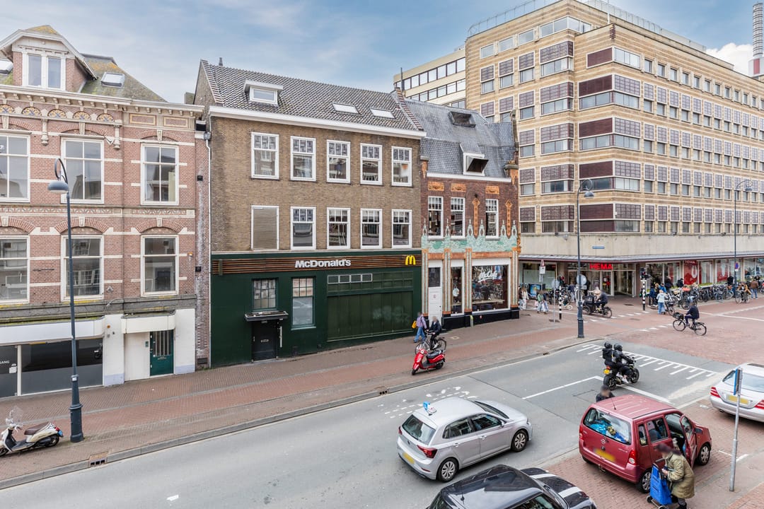 Renovated 1930s Apartment in the Heart of Haarlem — 24