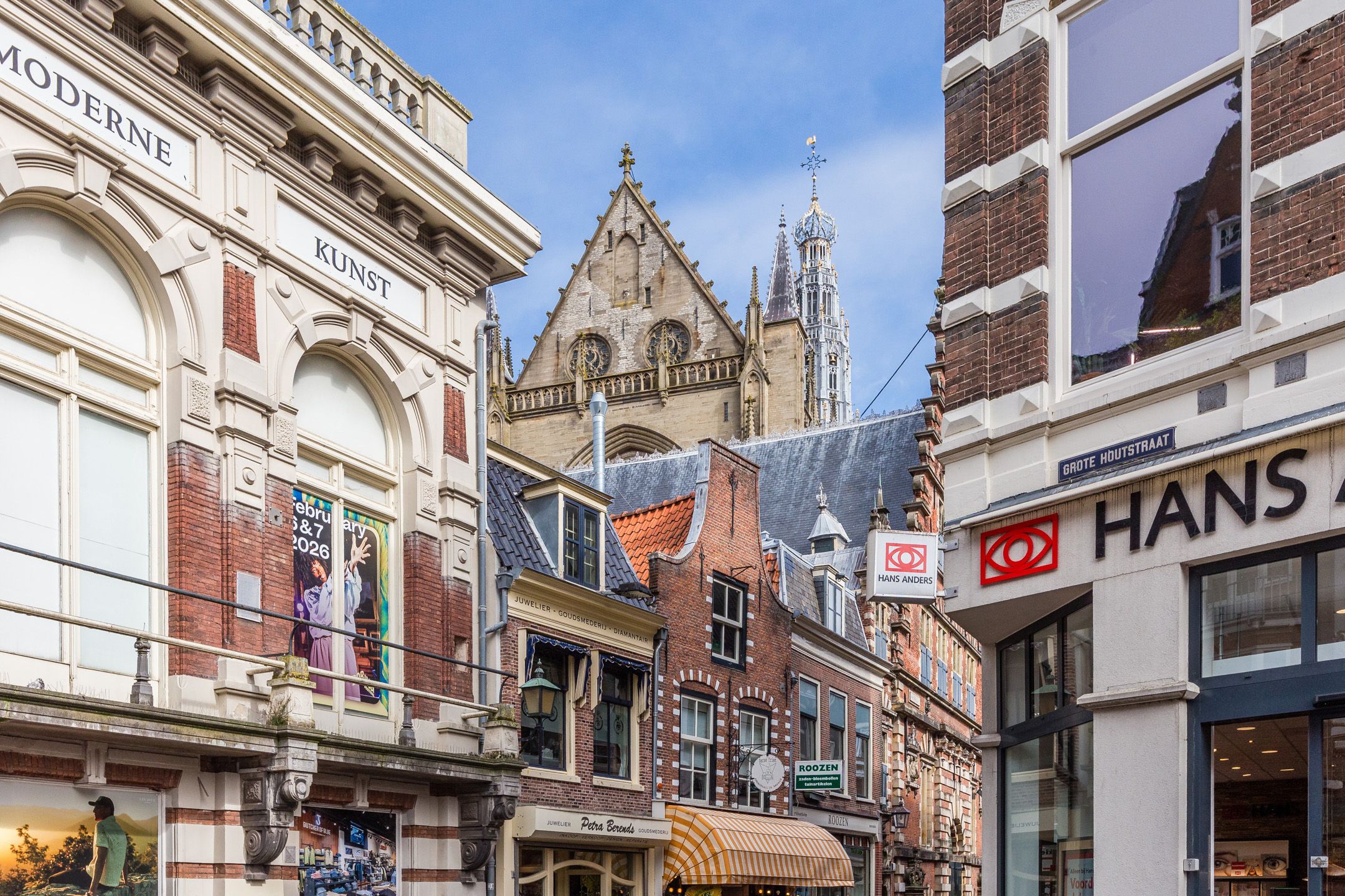 Renovated 1930s Apartment in the Heart of Haarlem — 28