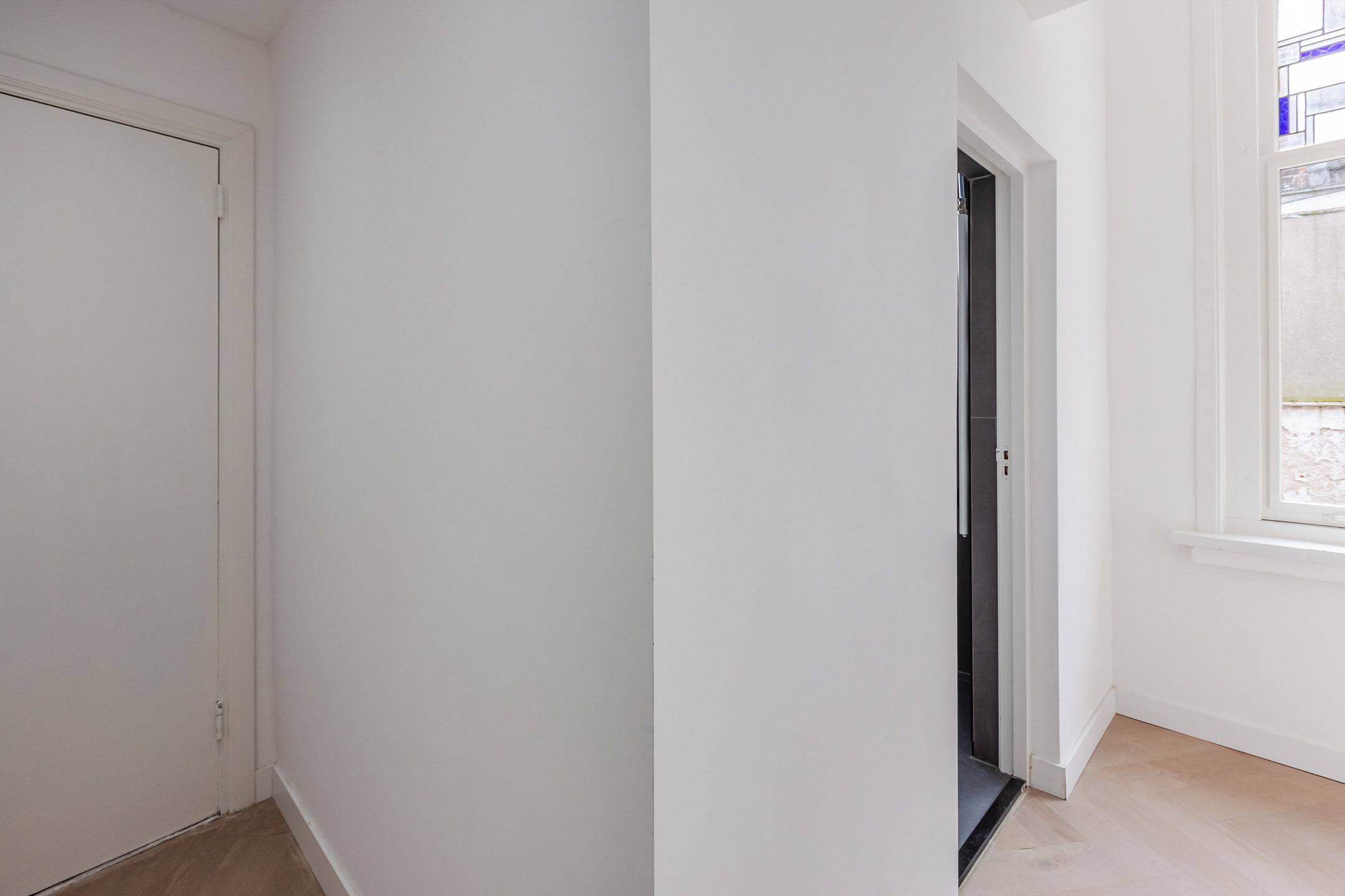 Renovated 1930s Apartment in the Heart of Haarlem — 16