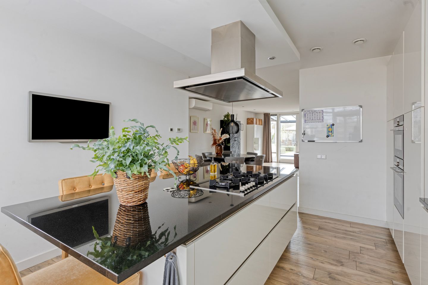 Foto 19 van Molenstraat 27