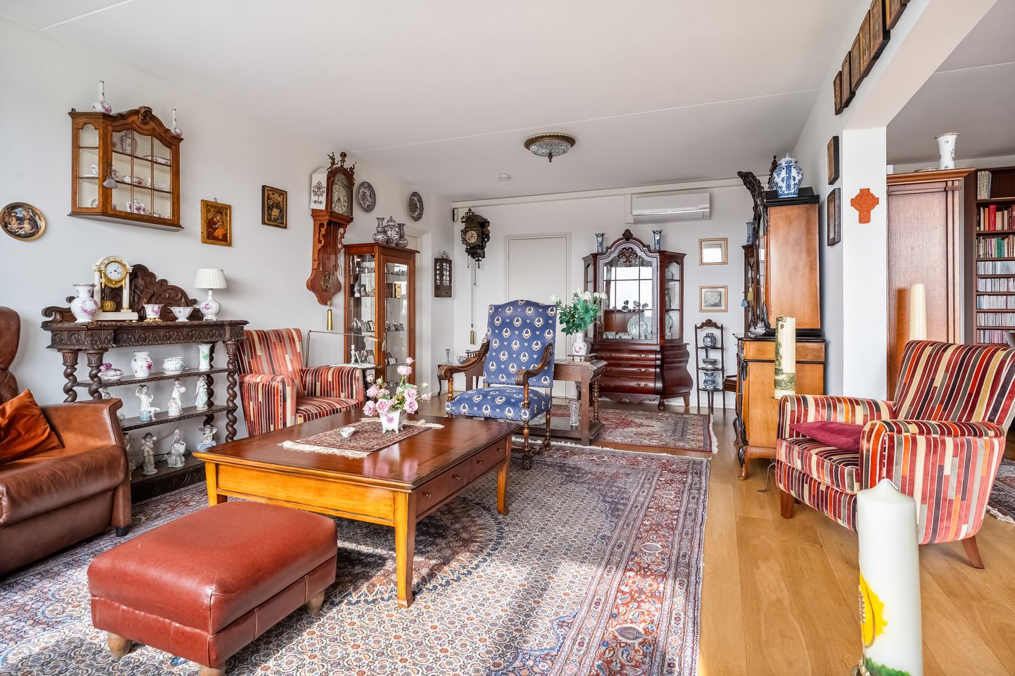 Foto 19 van Dikkersstraat 1-616