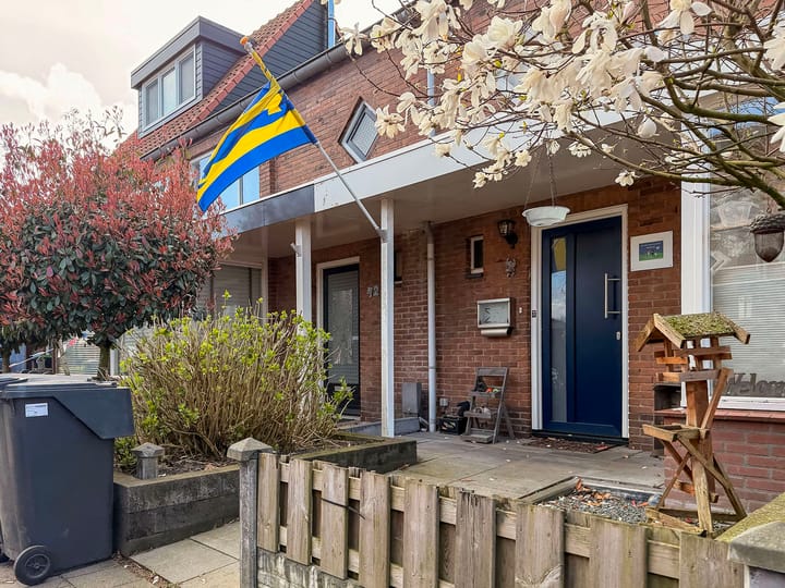 Photo 4 of De Ruyterlaan 42