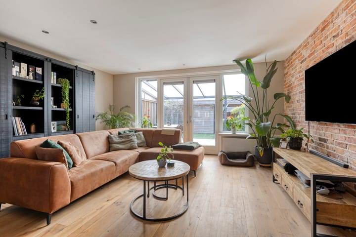 Photo 3 of Heibloem 8