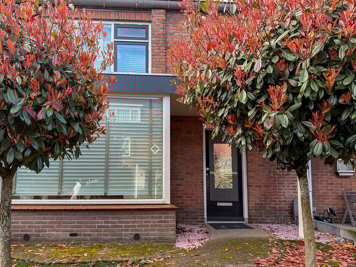 Photo 3 of De Ruyterlaan 42