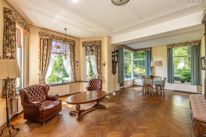 Foto 2 van Stationsweg 129