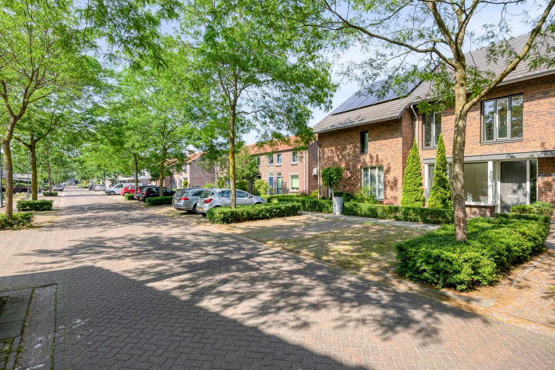 Photo 8 of Diederikstraat 32