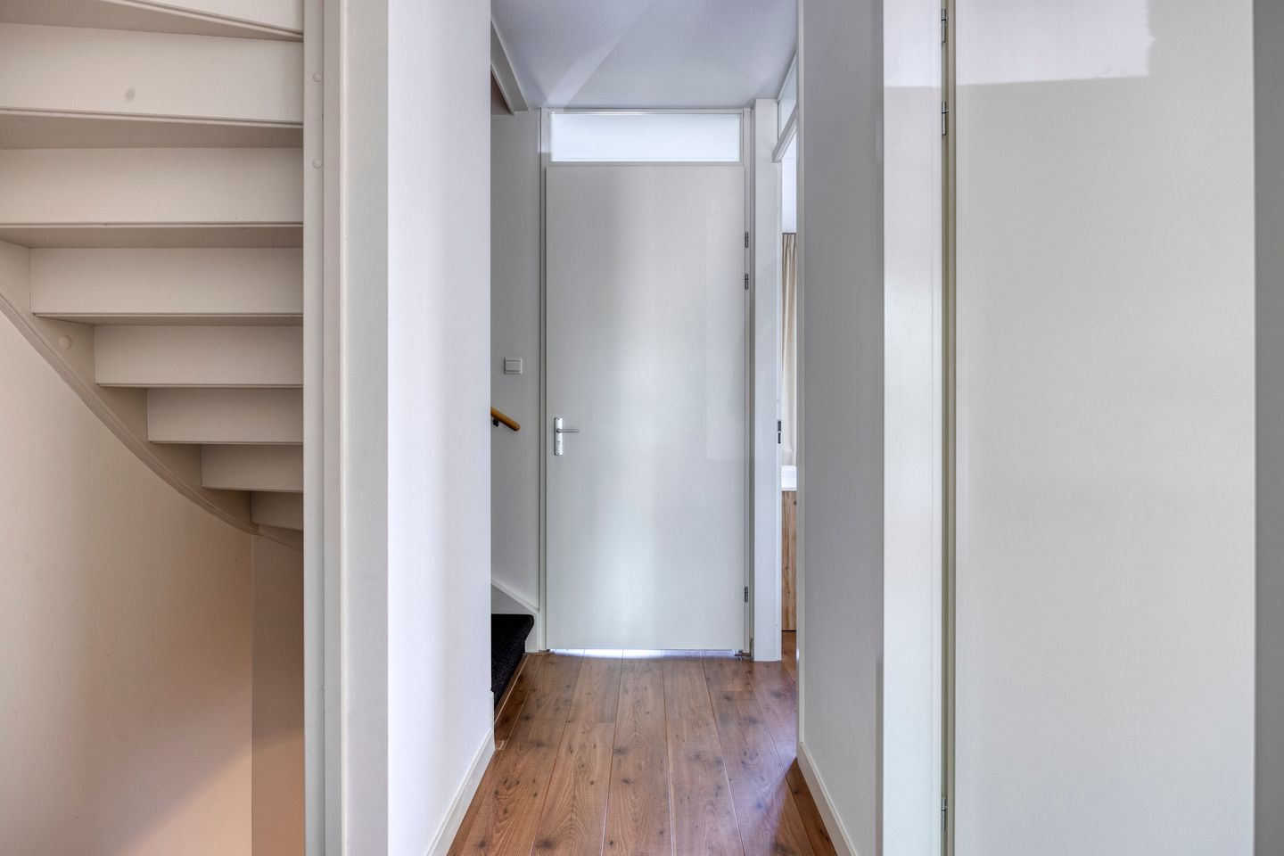 Photo 19 of Diederikstraat 32