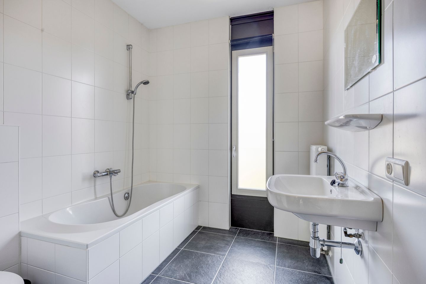 Photo 25 of Diederikstraat 32