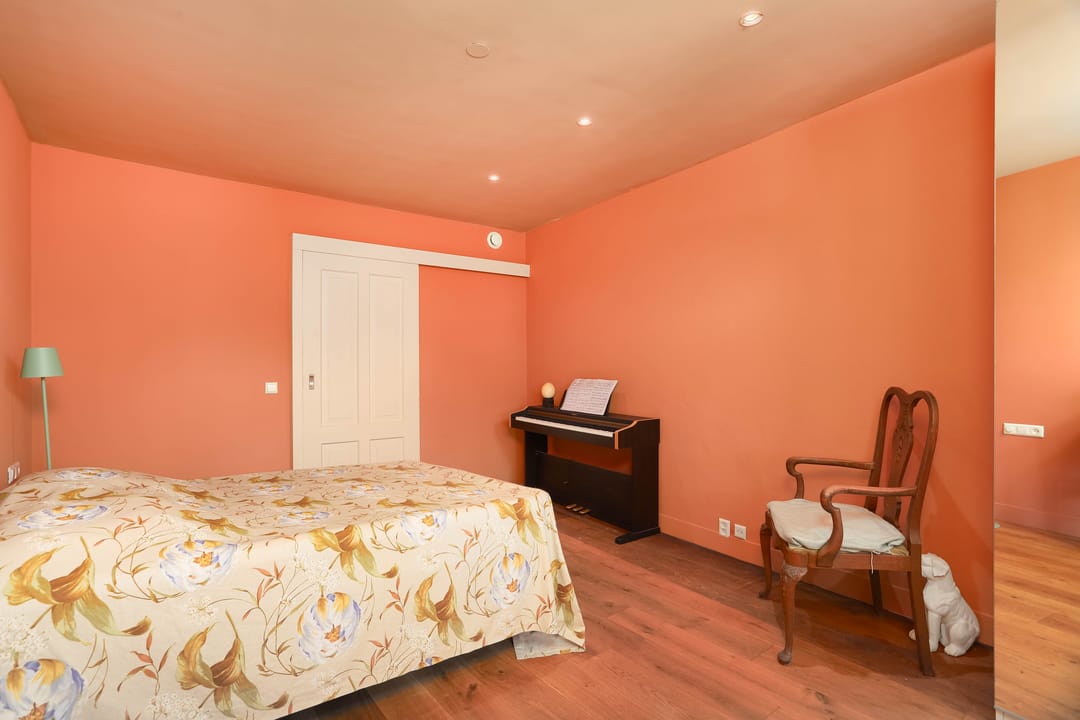 Ground Floor Apartment with Private Garden in Historic Utrecht Center — 13