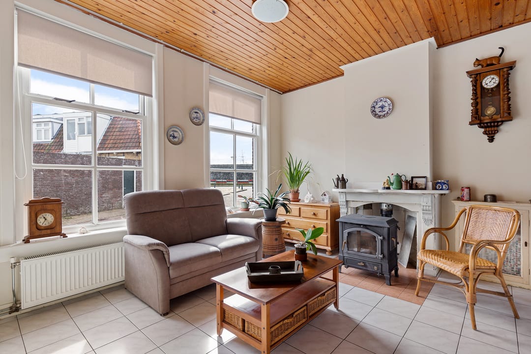 Photo 8 of Nutstraat 16