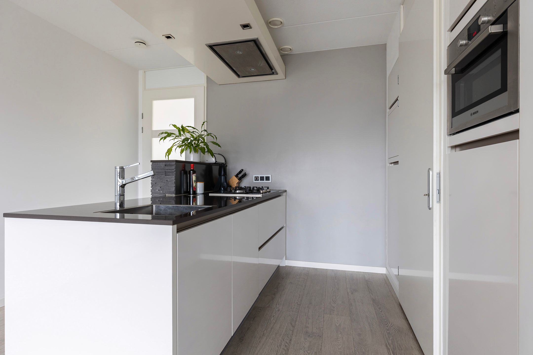 Foto 3 van Burgemeester Jhr. Quarles van Uffordlaan 401