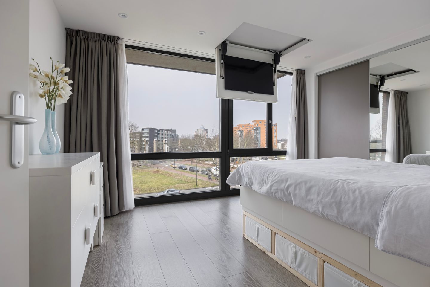 Foto 4 van Burgemeester Jhr. Quarles van Uffordlaan 401