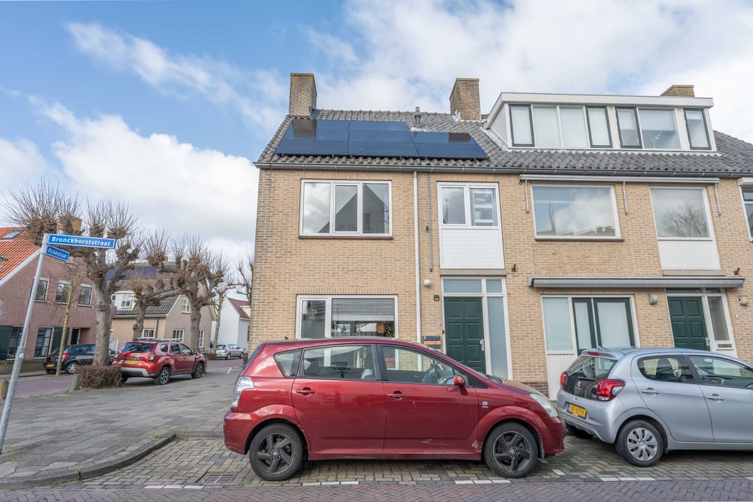 Foto 31 van Bronckhorststraat 1