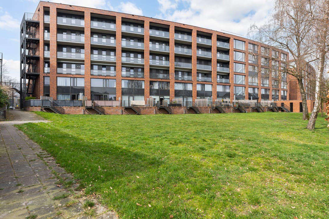 Foto 32 van Burgemeester Jhr. Quarles van Uffordlaan 401