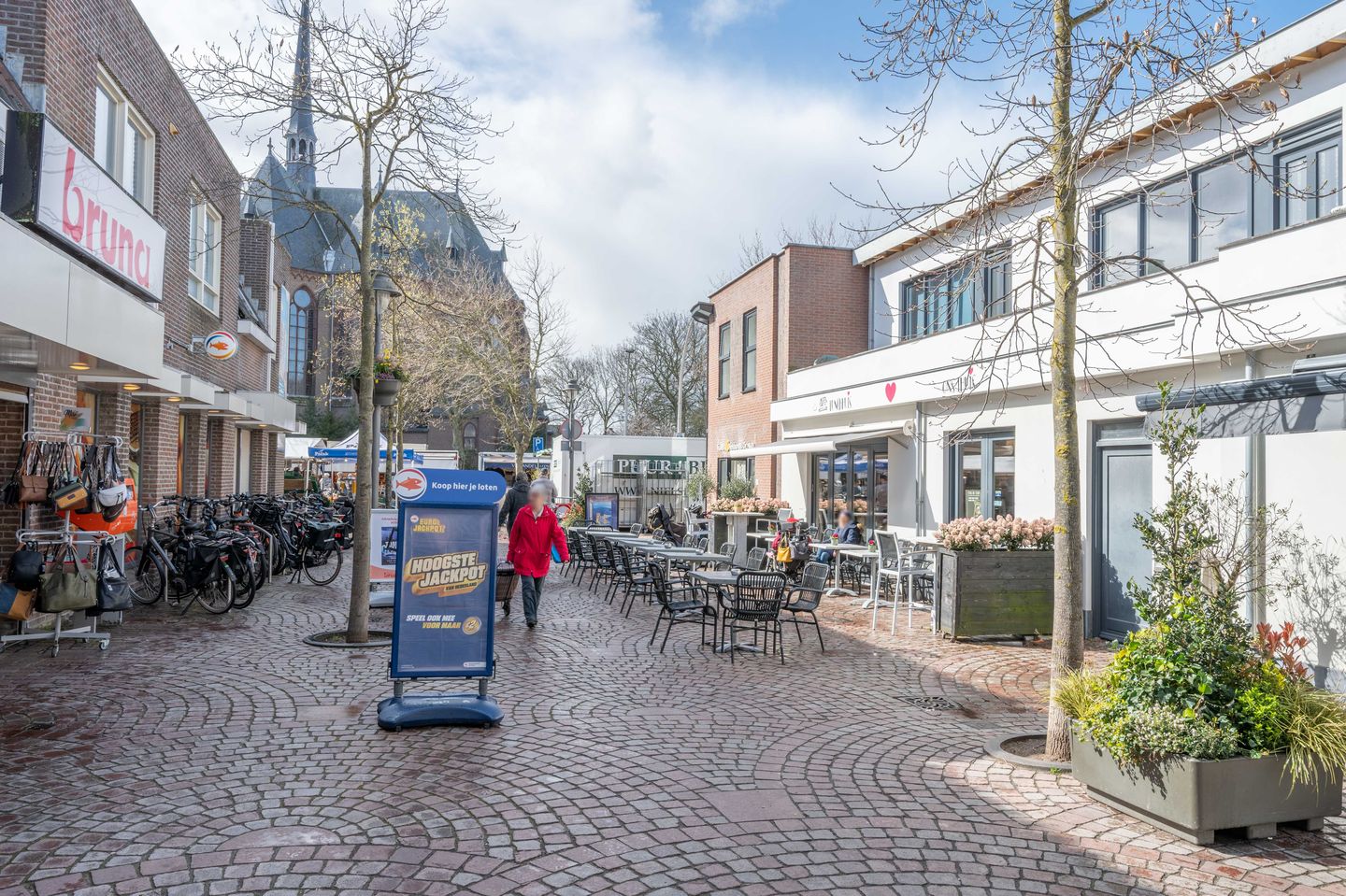 Foto 40 van Bronckhorststraat 1