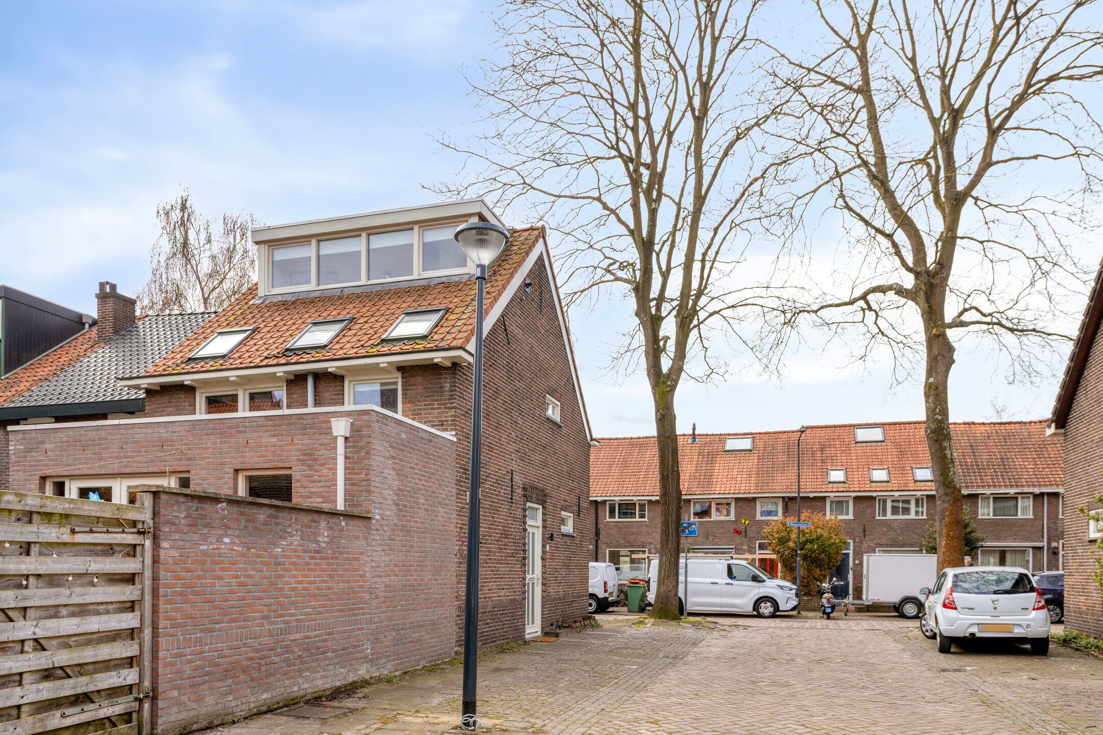 Foto 36 van Anjelierstraat 2