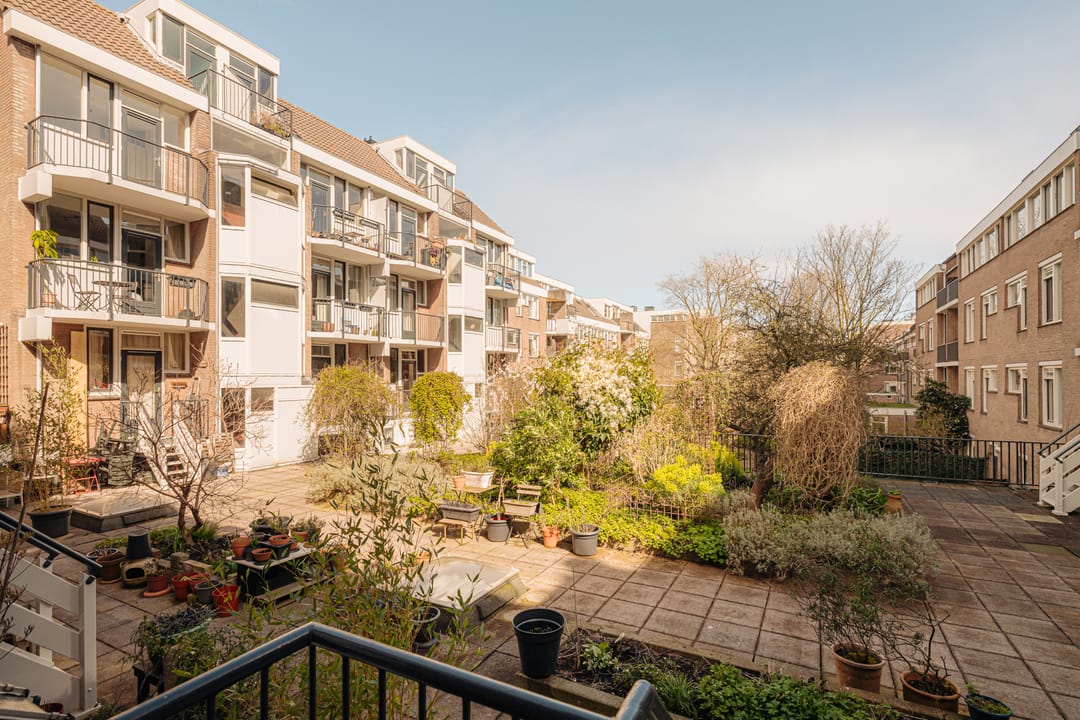 Foto 16 van Dapperstraat 179