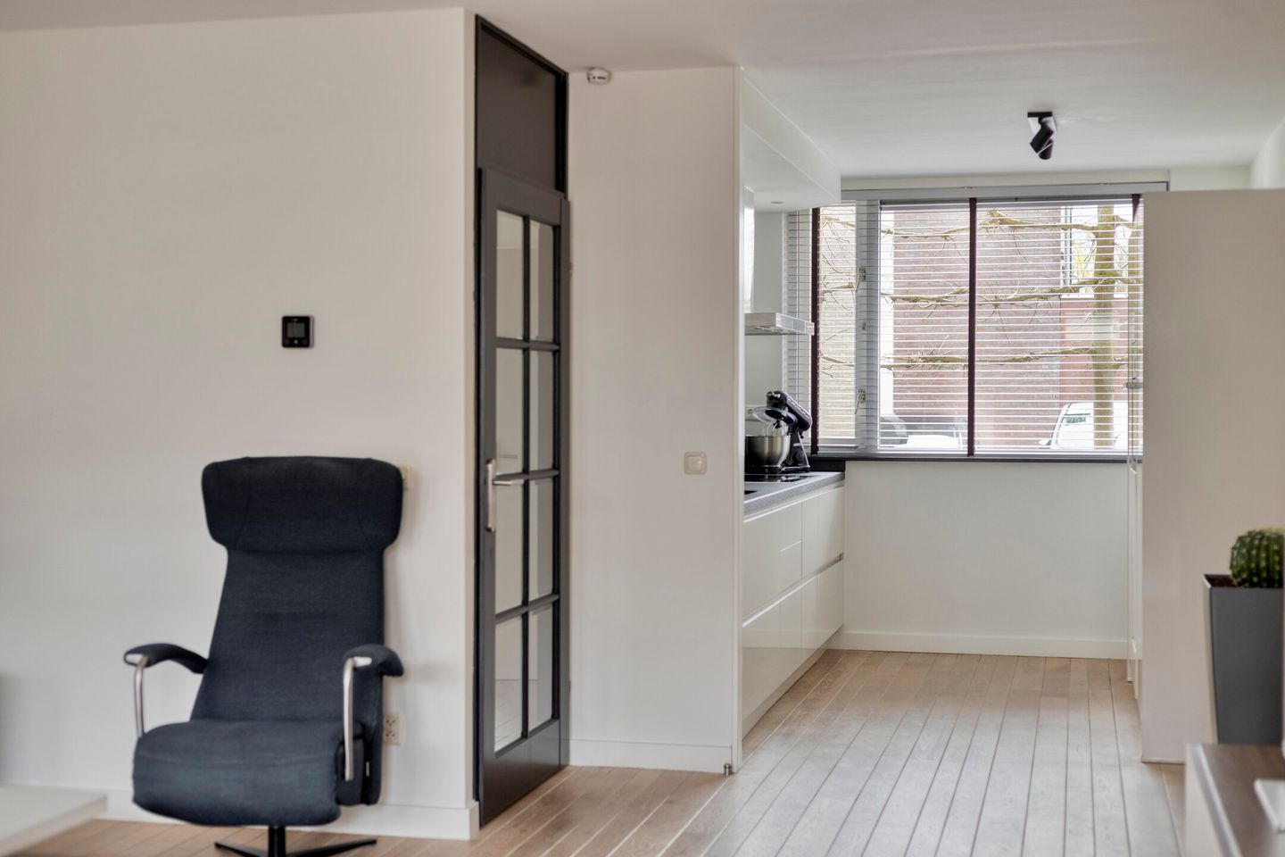 Photo 10 of Veilingstraat 185